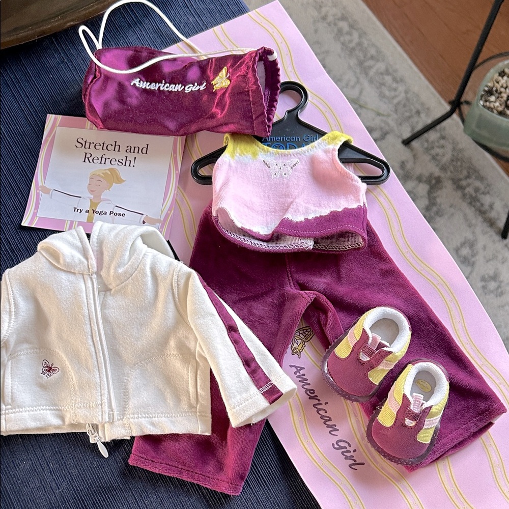 American Girl Of Today Warm Up outfit